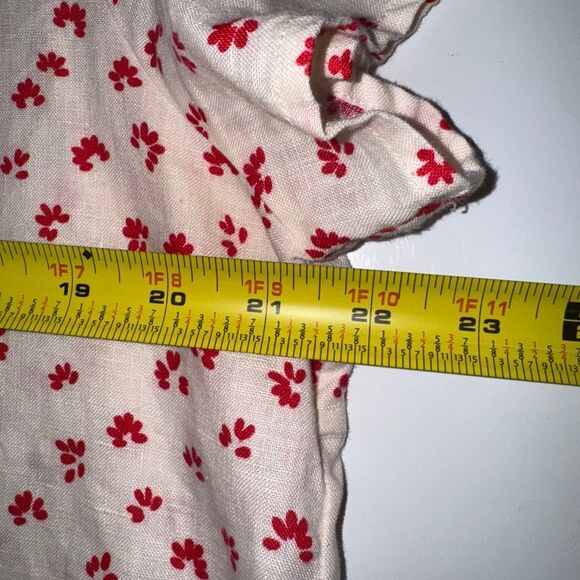 A.P.C. Marina Floral Print Linen Shirt | Size 38 (US 6) | Off-White with Red Flo - Picture 10 of 11